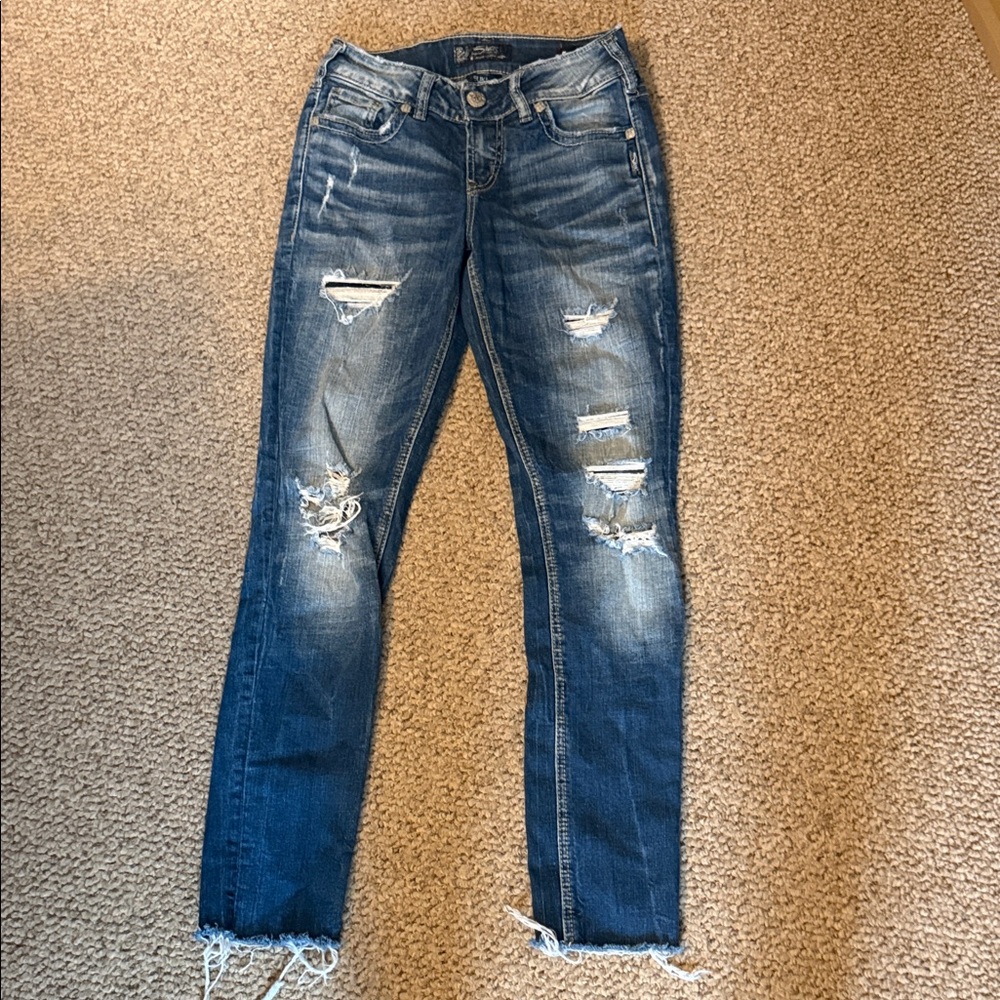 Distressed Blue Jeans silver jeans suki